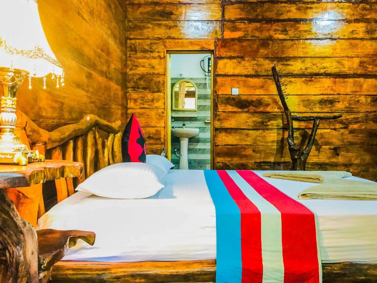 Choona Lodge 'View Of Sigiriya & Pidurangala With Sunrise' エクステリア 写真