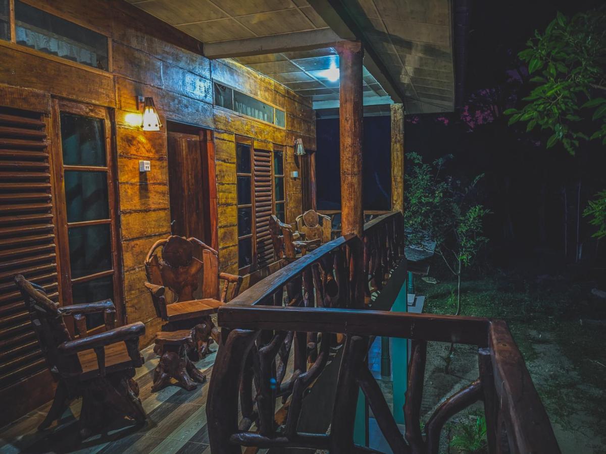 Choona Lodge 'View Of Sigiriya & Pidurangala With Sunrise' エクステリア 写真