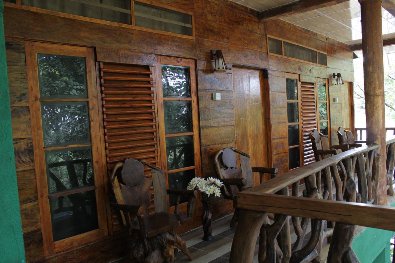 Choona Lodge 'View Of Sigiriya & Pidurangala With Sunrise' エクステリア 写真